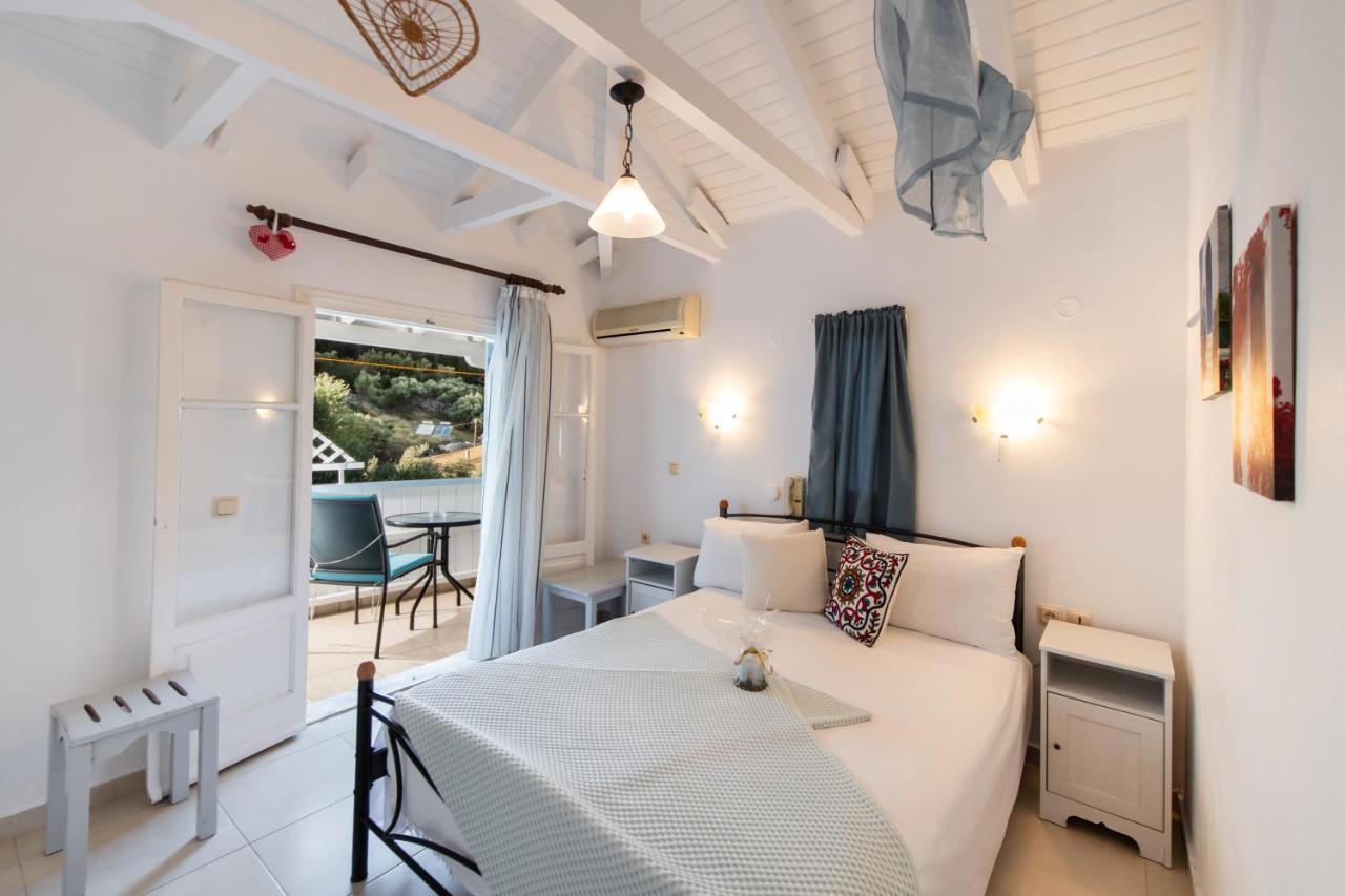 Hotel Selini Áyios Nikítas Extérieur photo