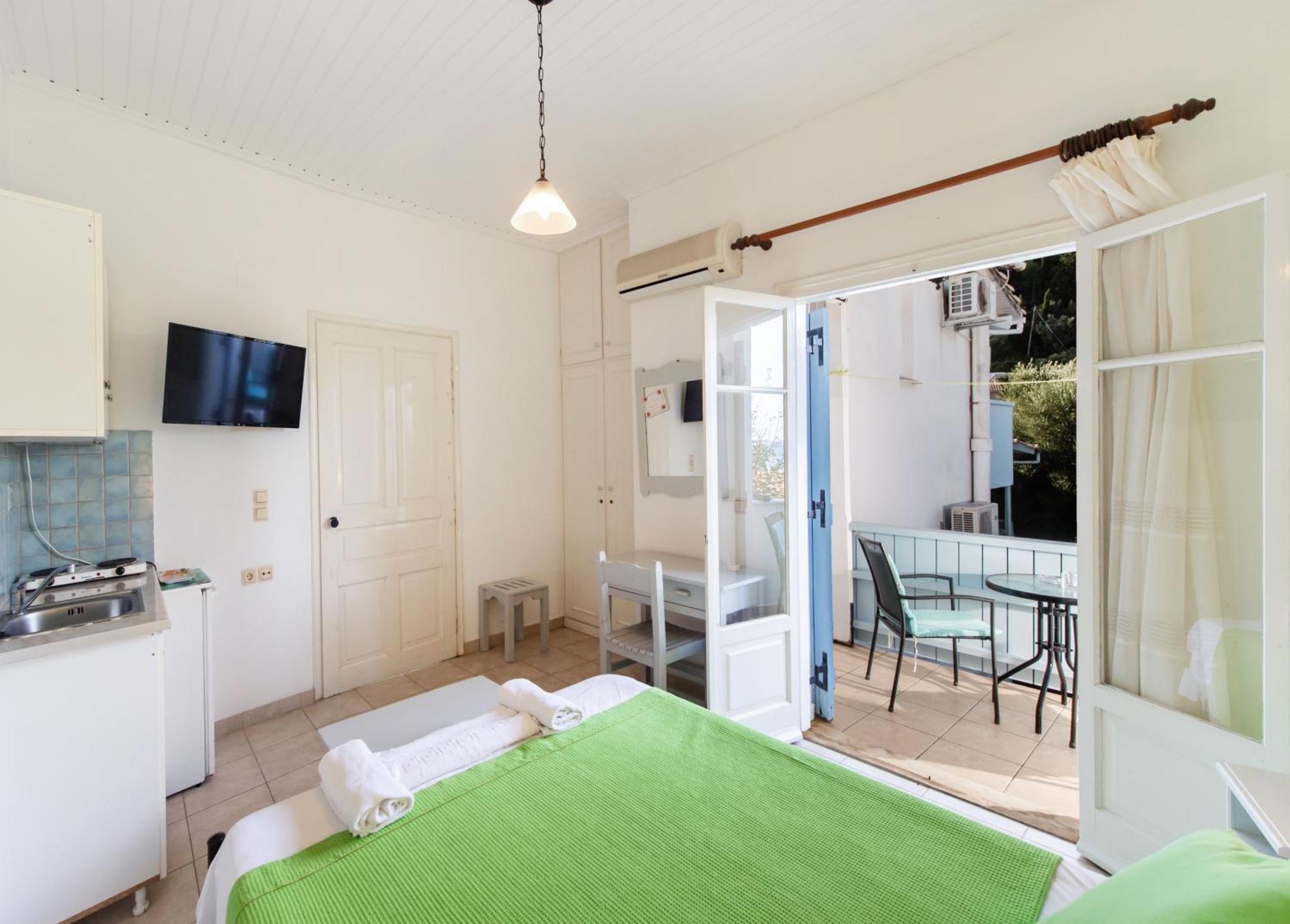 Hotel Selini Áyios Nikítas Extérieur photo
