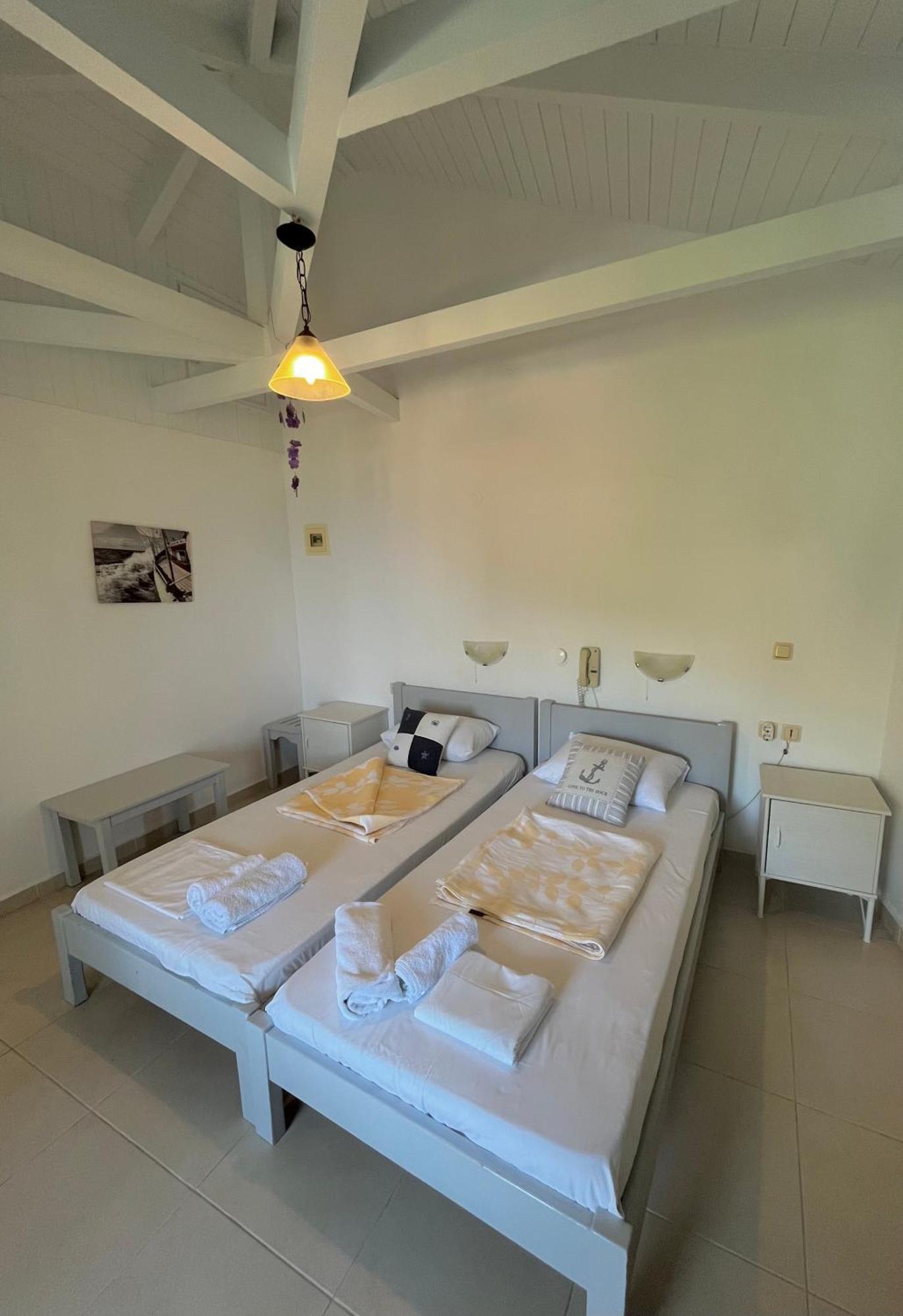 Hotel Selini Áyios Nikítas Chambre photo
